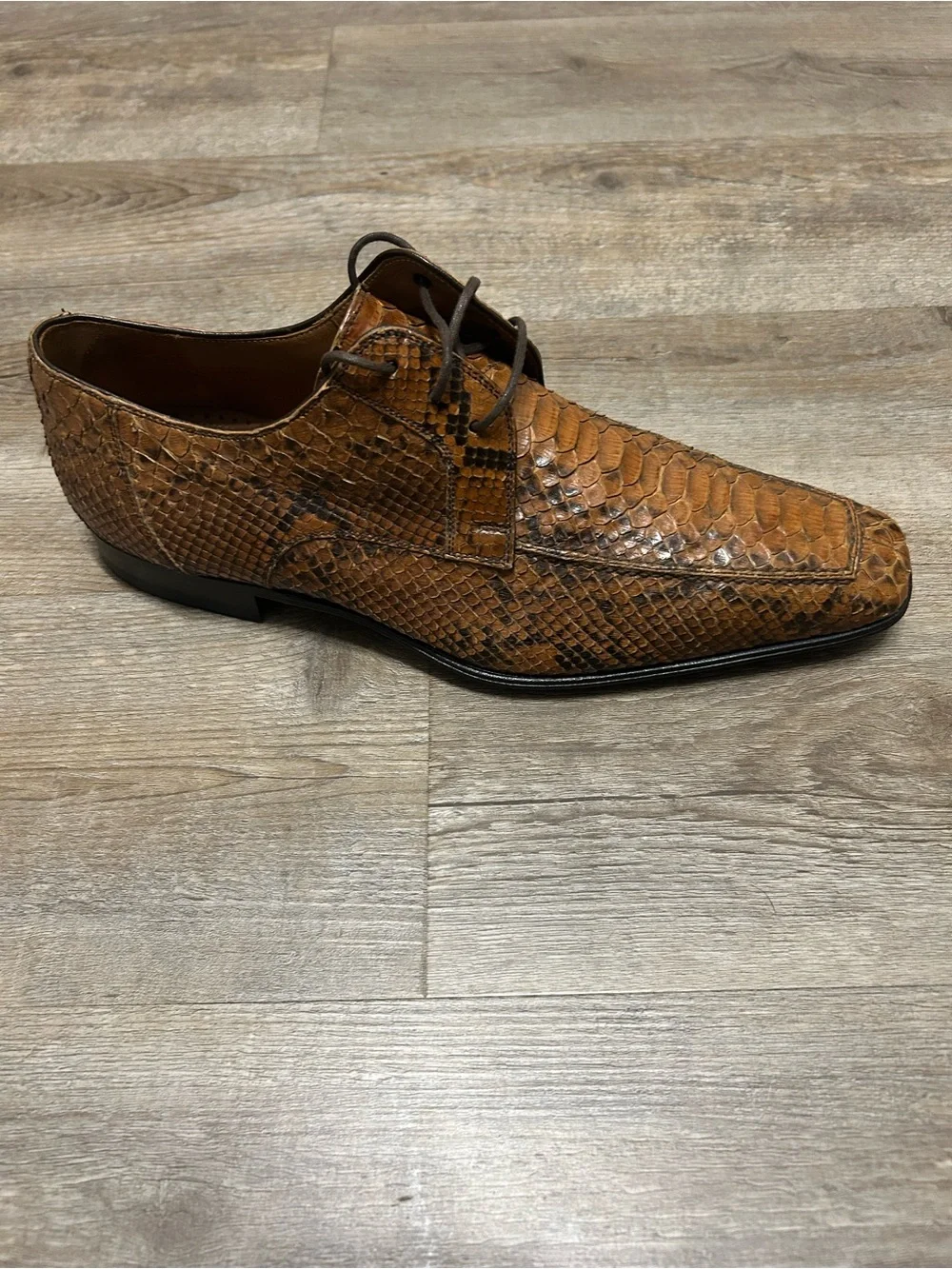 Magnanni handcrafted derbies